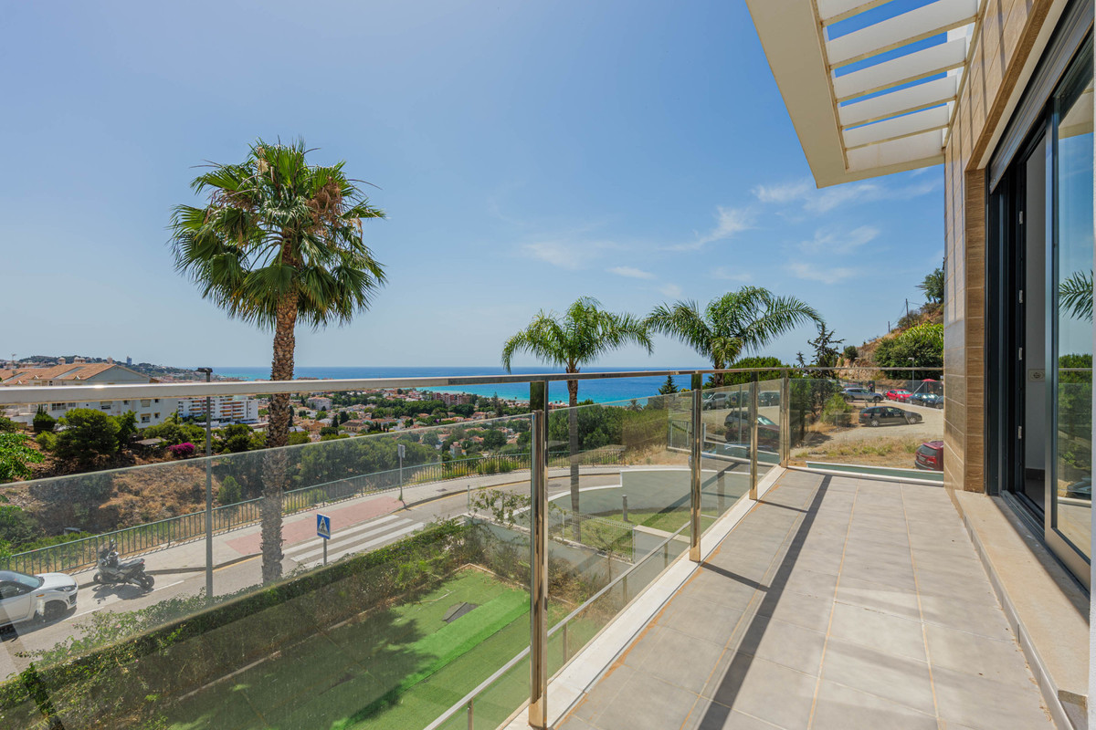 4 Bed Townhouse for sale in Málaga Este Costa Del Sol, Málaga, Spain