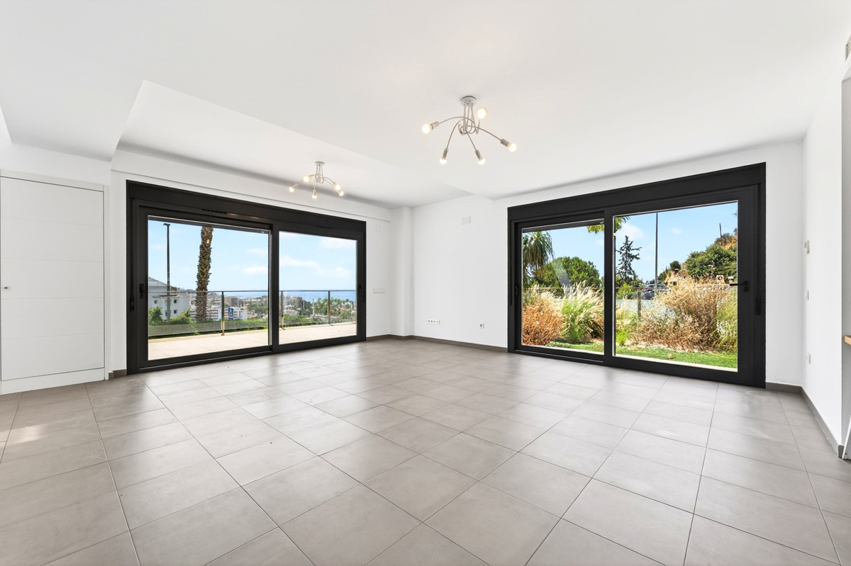 4 Bed Townhouse for sale in Málaga Este Costa Del Sol, Málaga, Spain