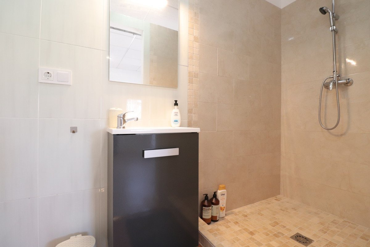 4 Bed Townhouse for sale in Benferri Costa Blanca, Alicante, Spain