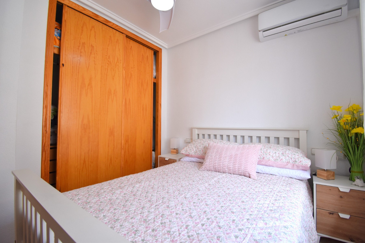 2 Bed Townhouse for sale in Playa Flamenca Costa Blanca, Alicante, Spain
