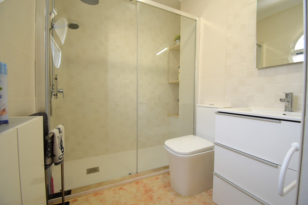 2 Bed Townhouse for sale in Playa Flamenca Costa Blanca, Alicante, Spain