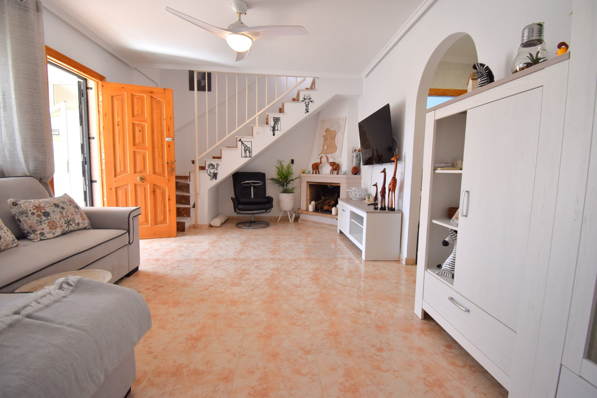 2 Bed Townhouse for sale in Playa Flamenca Costa Blanca, Alicante, Spain