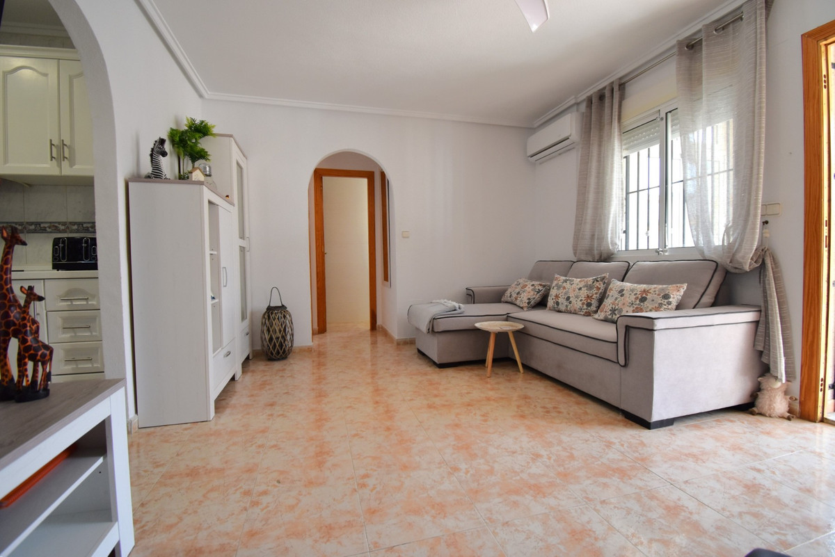 2 Bed Townhouse for sale in Playa Flamenca Costa Blanca, Alicante, Spain