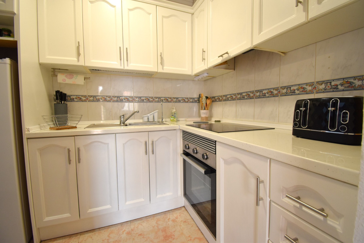 2 Bed Townhouse for sale in Playa Flamenca Costa Blanca, Alicante, Spain