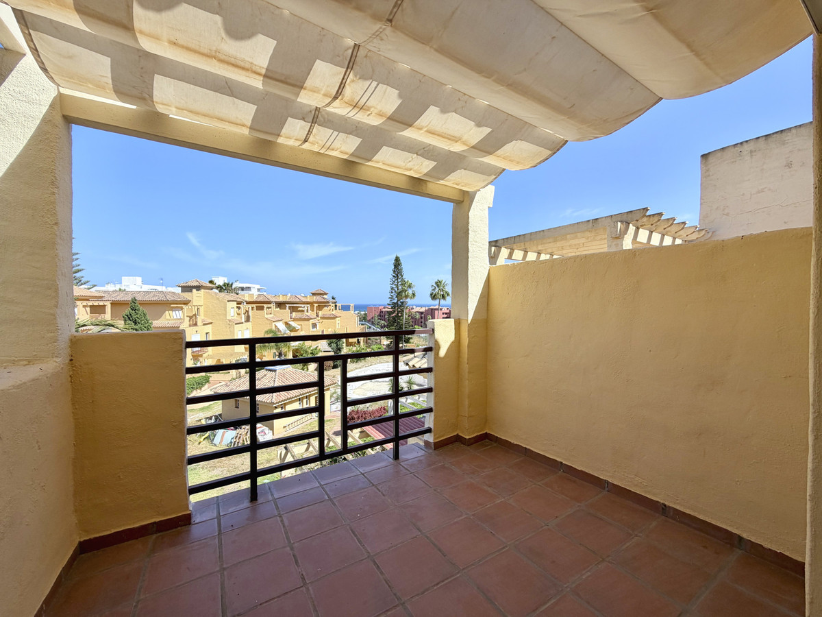 4 Bed Townhouse for sale in Cancelada Costa Del Sol, Málaga, Spain