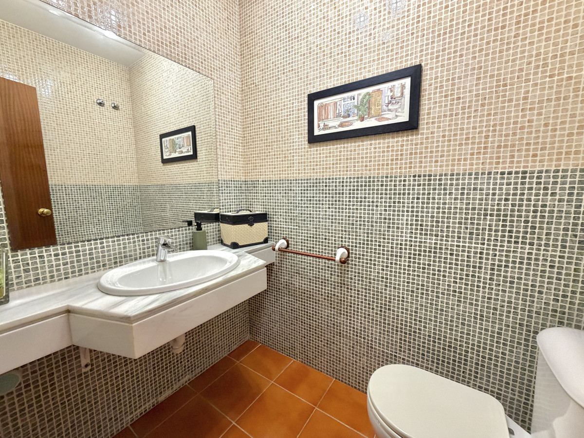 4 Bed Townhouse for sale in Cancelada Costa Del Sol, Málaga, Spain