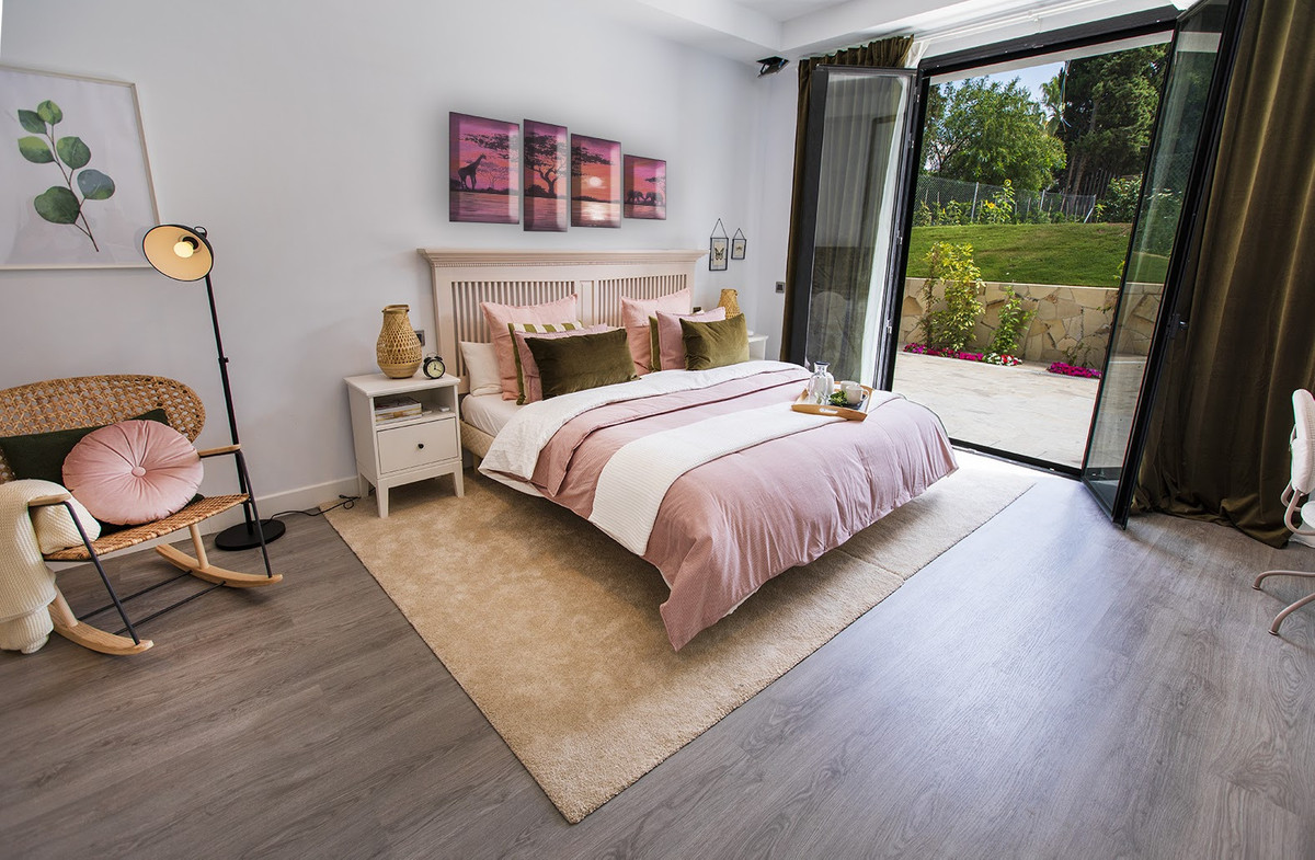 Se vende Villa - Chalet de 10 dormitorios en Costa Del Sol, Málaga, España
