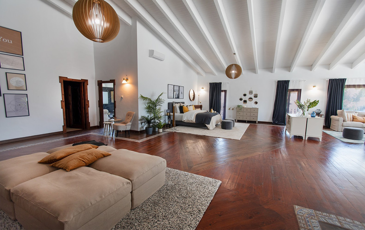Se vende Villa - Chalet de 10 dormitorios en Costa Del Sol, Málaga, España