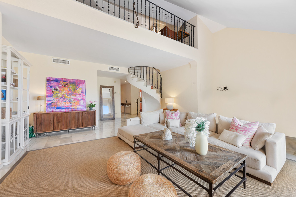 3 Bed Apartment for sale in Nueva Andalucía Costa Del Sol, Málaga, Spain
