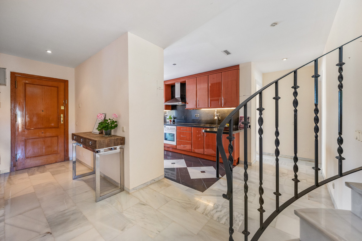 3 Bed Apartment for sale in Nueva Andalucía Costa Del Sol, Málaga, Spain