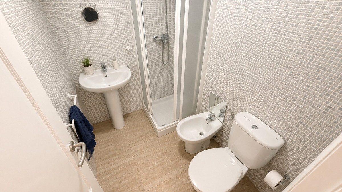 Se vende Apartamento Planta Baja de 2 dormitorios en Costa Blanca, Alicante, España