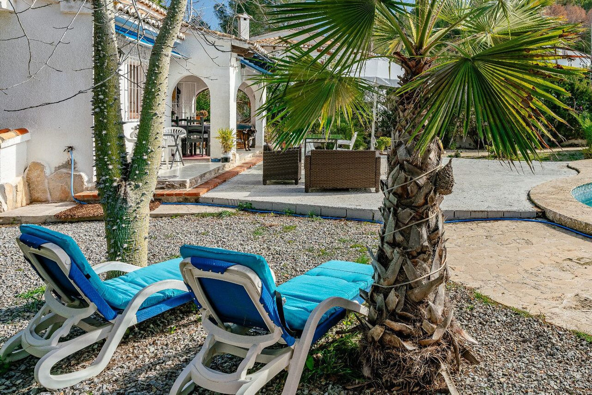 2 Bed Townhouse for sale in Moraira Costa Blanca, Alicante, Spain
