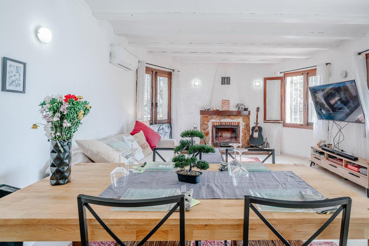 2 Bed Townhouse for sale in Moraira Costa Blanca, Alicante, Spain