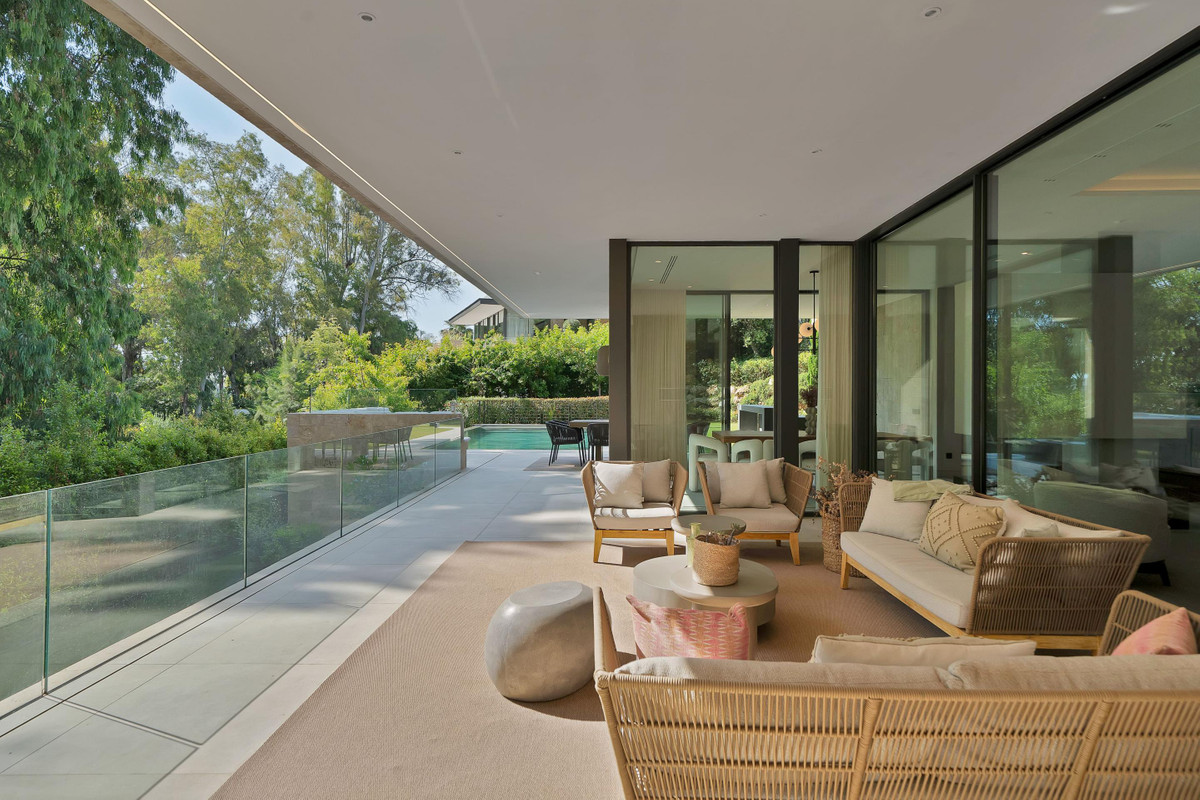 6 Bed Townhouse for sale in Marbella Costa Del Sol, Málaga, Spain