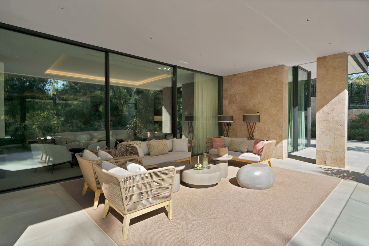 6 Bed Townhouse for sale in Marbella Costa Del Sol, Málaga, Spain