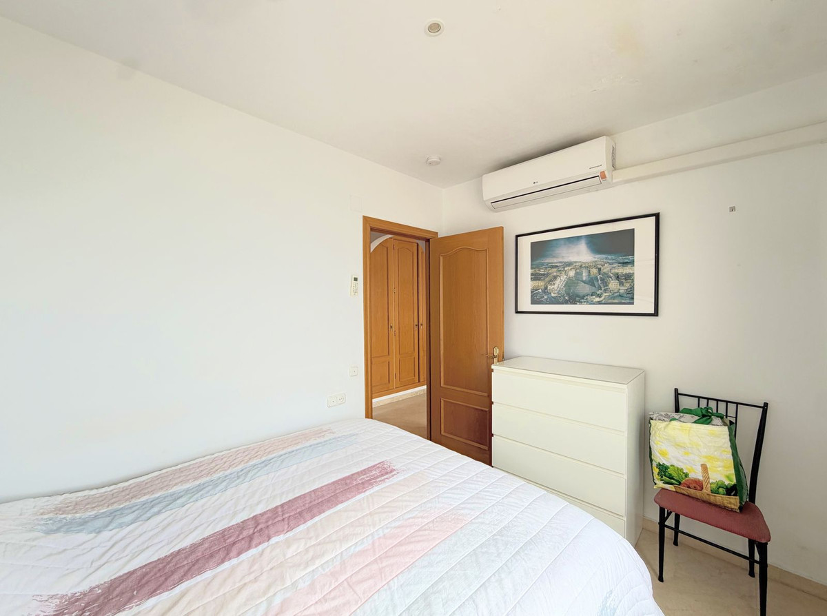 2 Bed Apartment for sale in Estepona Costa Del Sol, Málaga, Spain
