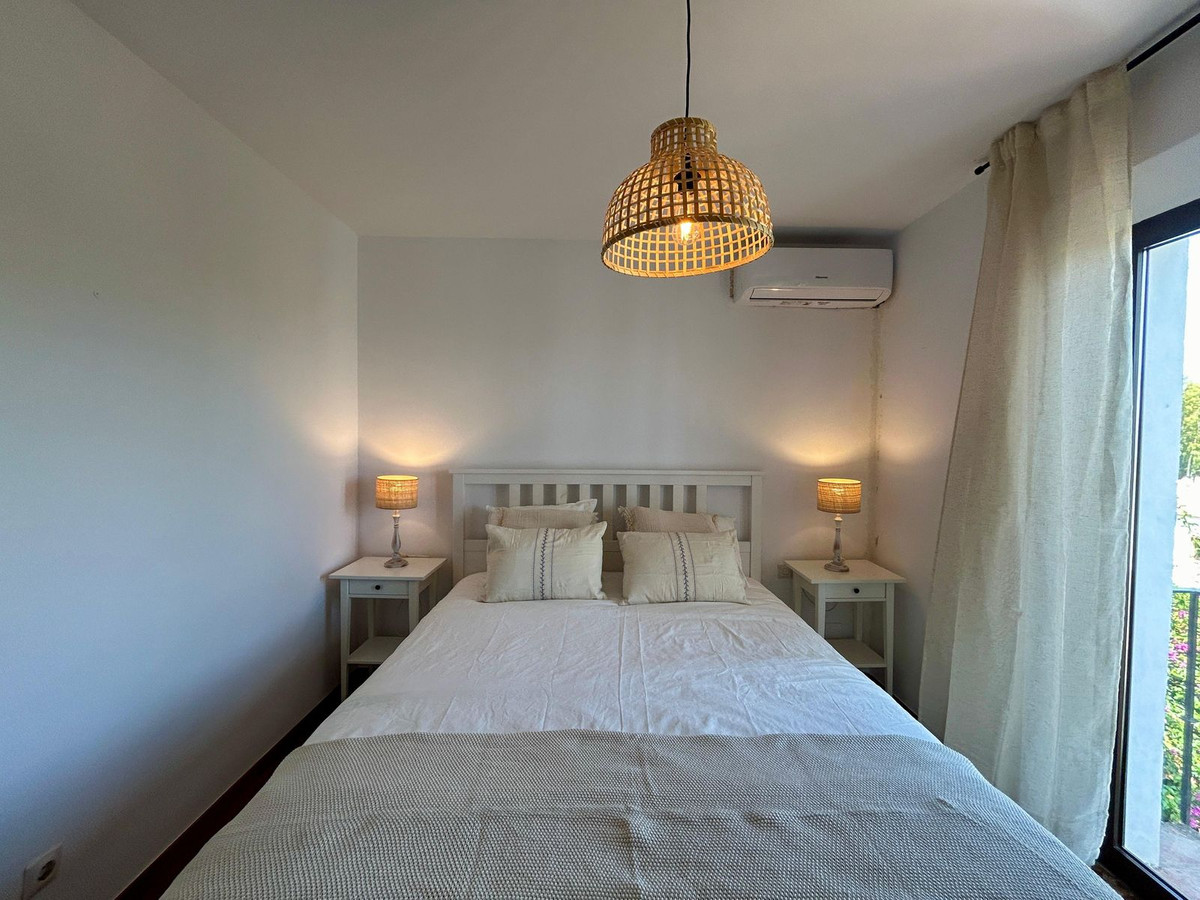 2 Bed Townhouse for sale in Nueva Andalucía Costa Del Sol, Málaga, Spain
