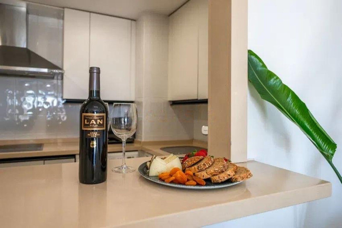 2 Bed Apartment for sale in Puerto Banús Costa Del Sol, Málaga, Spain