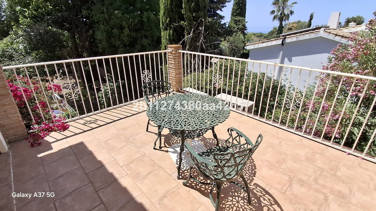 7 Bed Townhouse for sale in El Rosario Costa Del Sol, Málaga, Spain