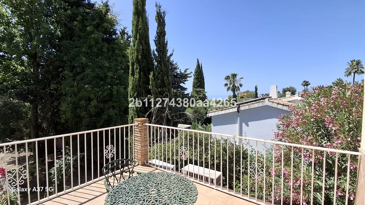 7 Bed Townhouse for sale in El Rosario Costa Del Sol, Málaga, Spain