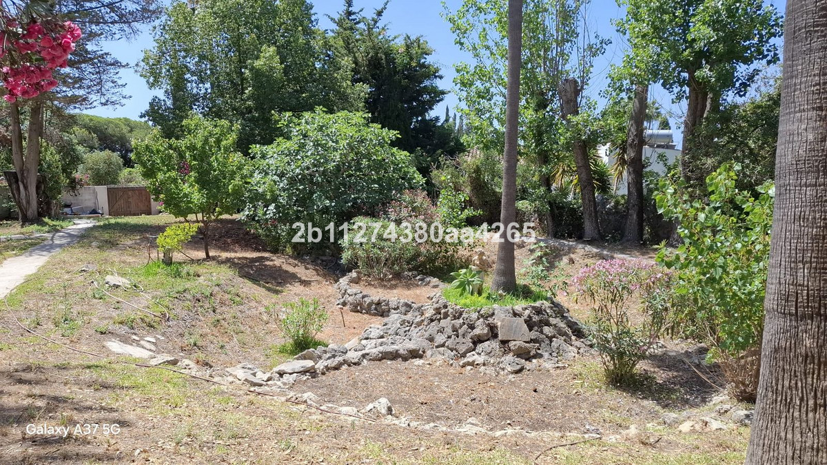7 Bed Townhouse for sale in El Rosario Costa Del Sol, Málaga, Spain