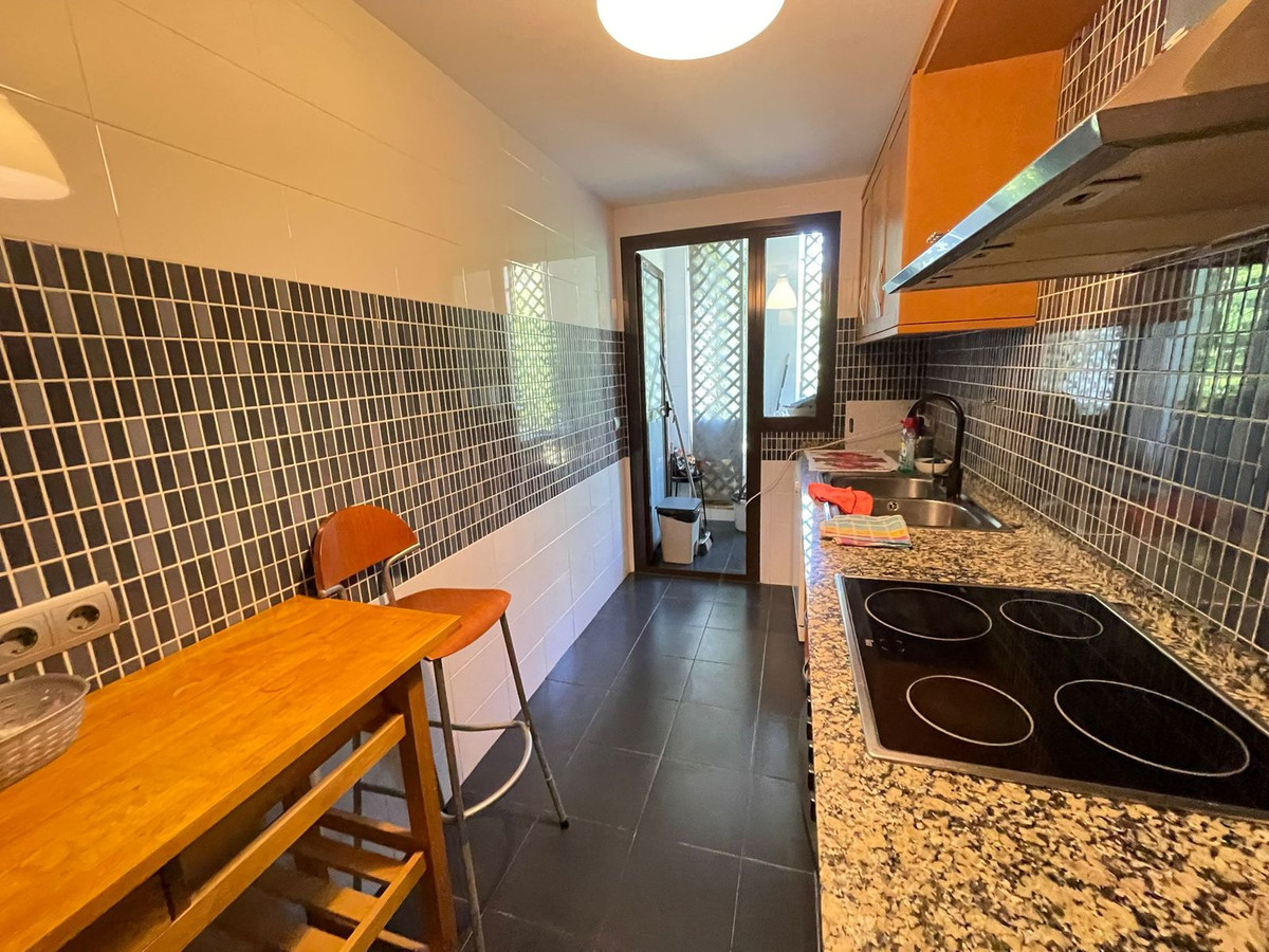 1 Bed Apartment for sale in Selwo Costa Del Sol, Málaga, Spain