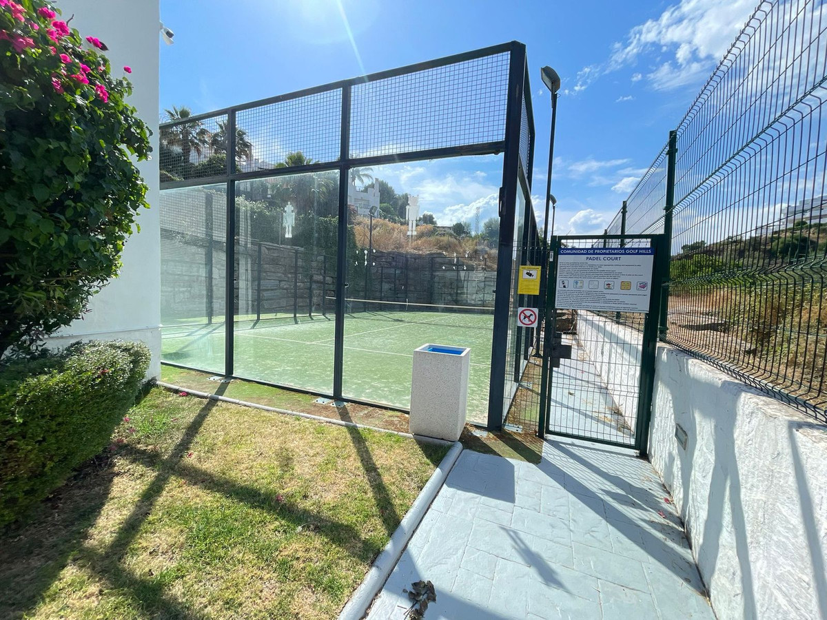 1 Bed Apartment for sale in Selwo Costa Del Sol, Málaga, Spain