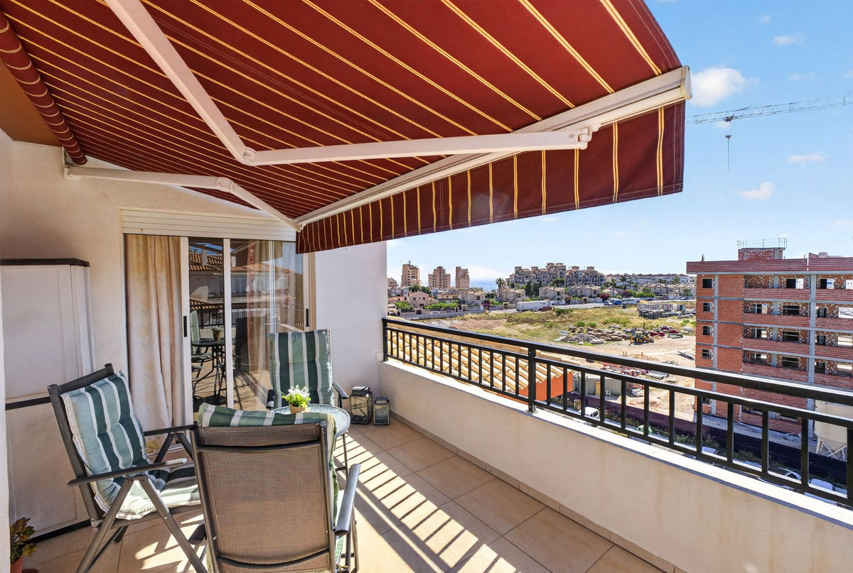 Se vende Ático de 3 dormitorios en Costa Blanca, Alicante, España