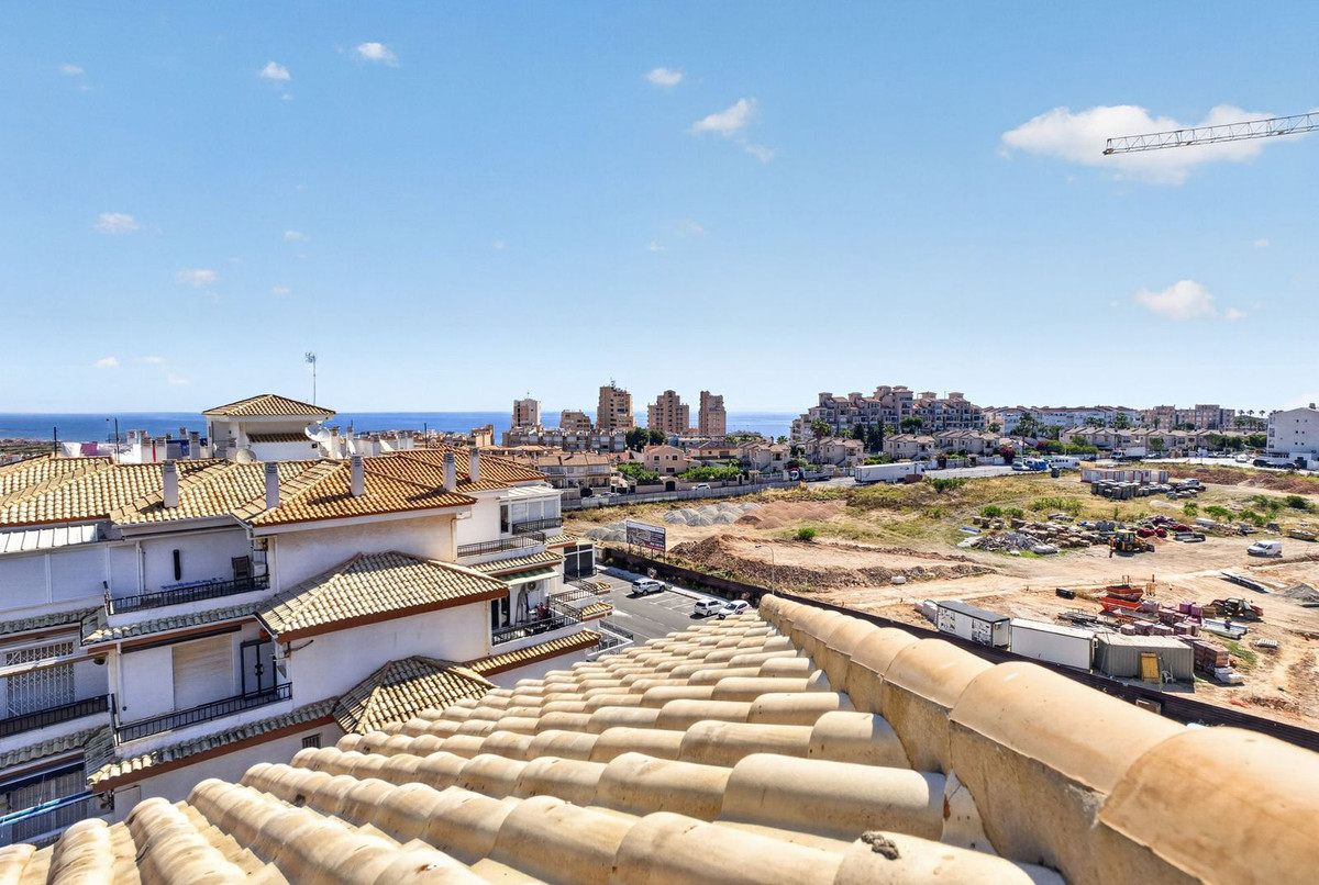 Se vende Ático de 3 dormitorios en Costa Blanca, Alicante, España