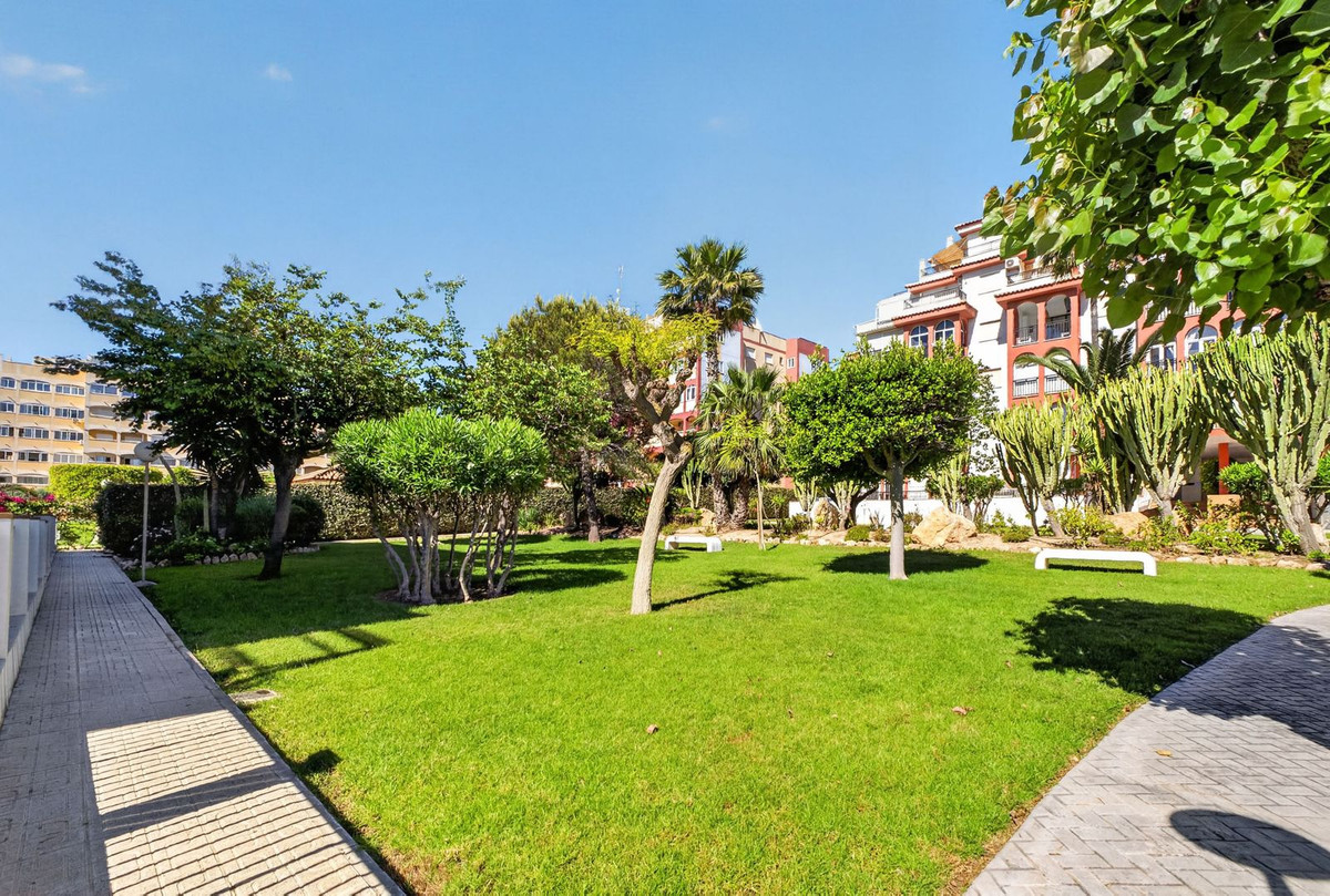 Se vende Ático de 3 dormitorios en Costa Blanca, Alicante, España