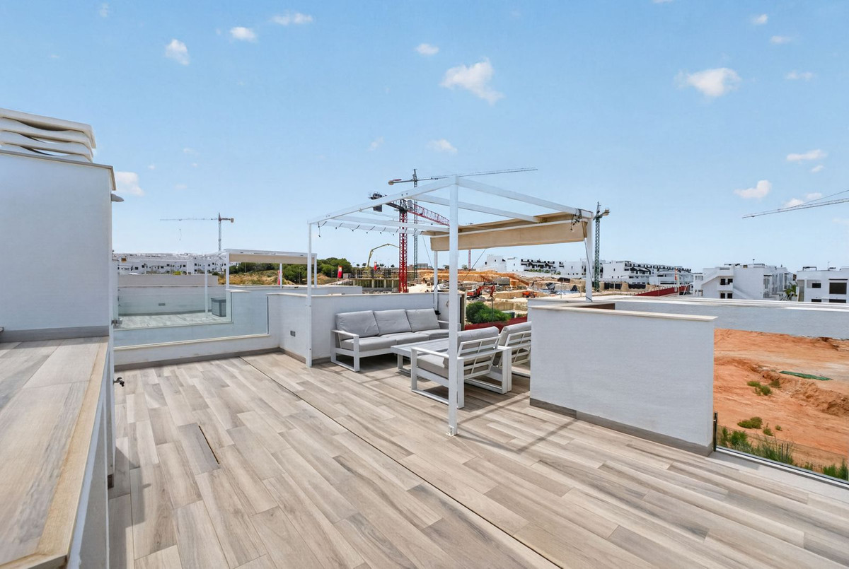 4 Bed Townhouse for sale in Los Balcones Costa Blanca, Alicante, Spain