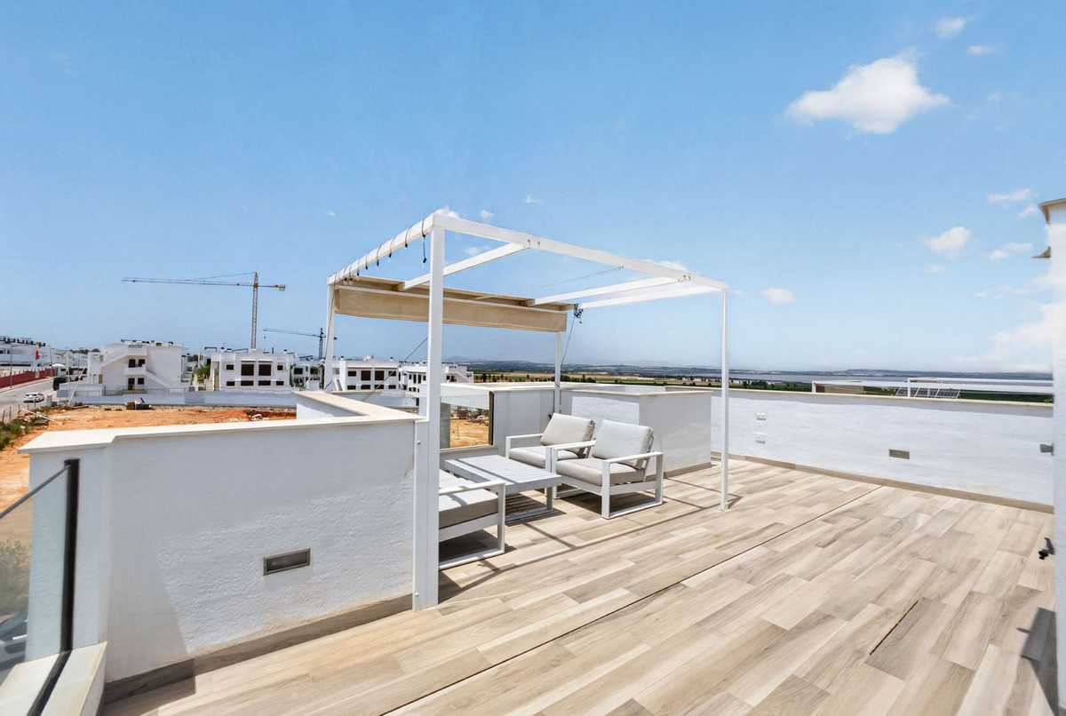 4 Bed Townhouse for sale in Los Balcones Costa Blanca, Alicante, Spain