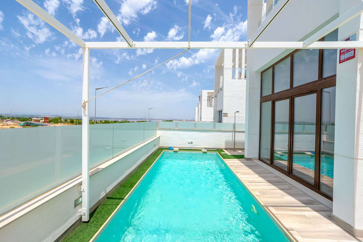 4 Bed Townhouse for sale in Los Balcones Costa Blanca, Alicante, Spain