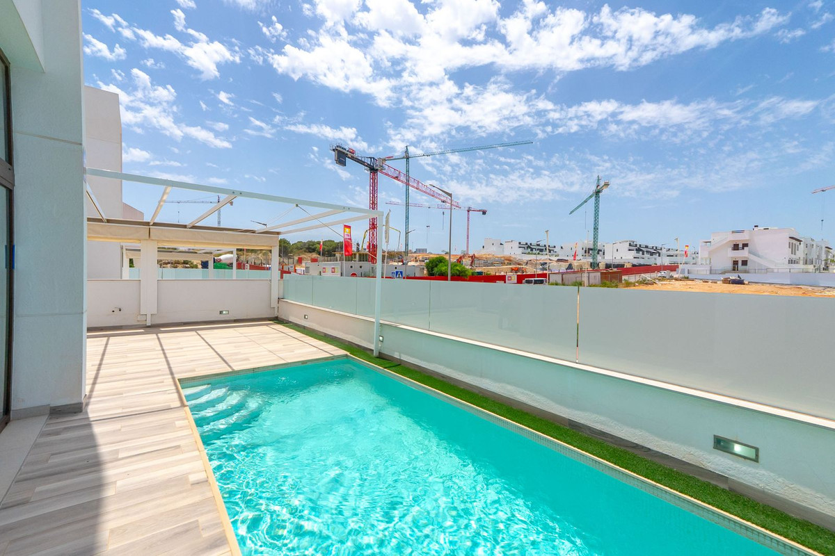4 Bed Townhouse for sale in Los Balcones Costa Blanca, Alicante, Spain