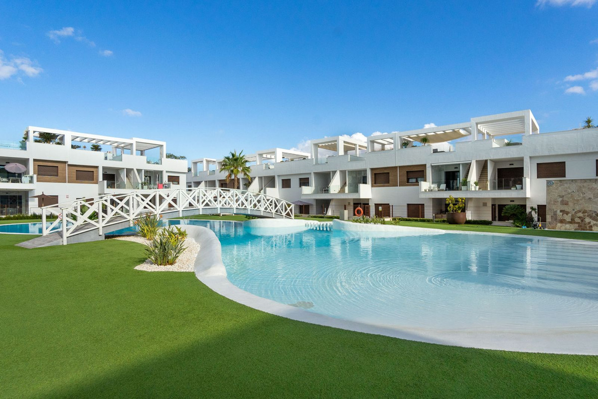 4 Bed Townhouse for sale in Los Balcones Costa Blanca, Alicante, Spain