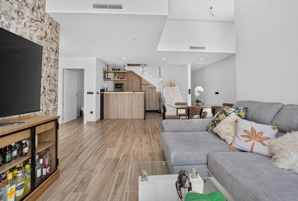 4 Bed Townhouse for sale in Los Balcones Costa Blanca, Alicante, Spain