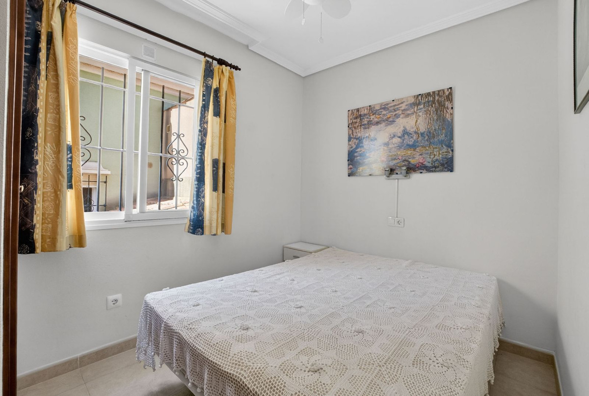 4 Bed Townhouse for sale in Aguas Nuevas Costa Blanca, Alicante, Spain