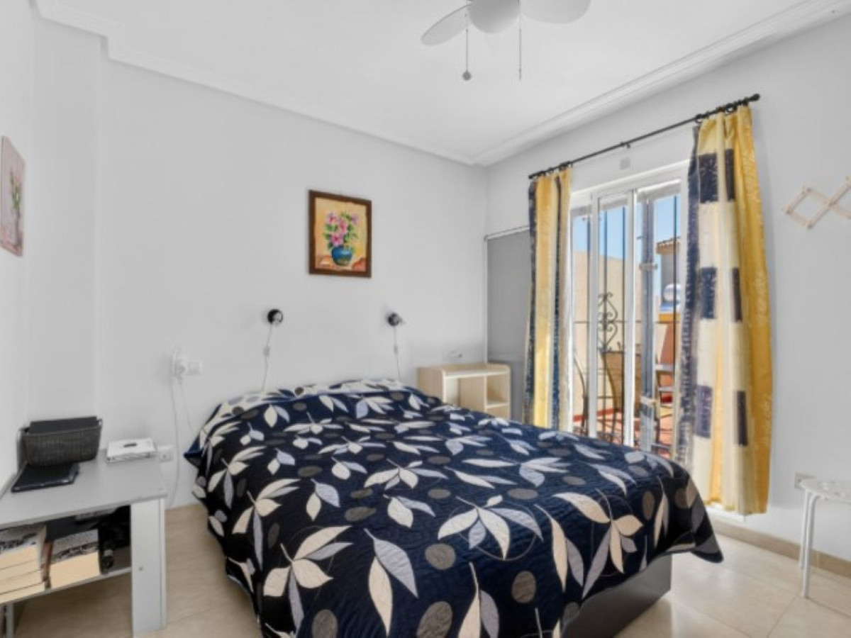 4 Bed Townhouse for sale in Aguas Nuevas Costa Blanca, Alicante, Spain