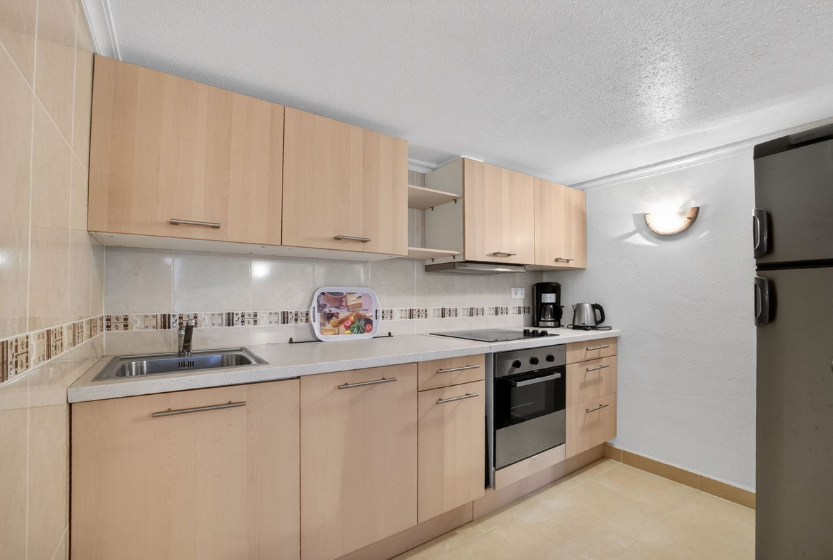 4 Bed Townhouse for sale in Aguas Nuevas Costa Blanca, Alicante, Spain