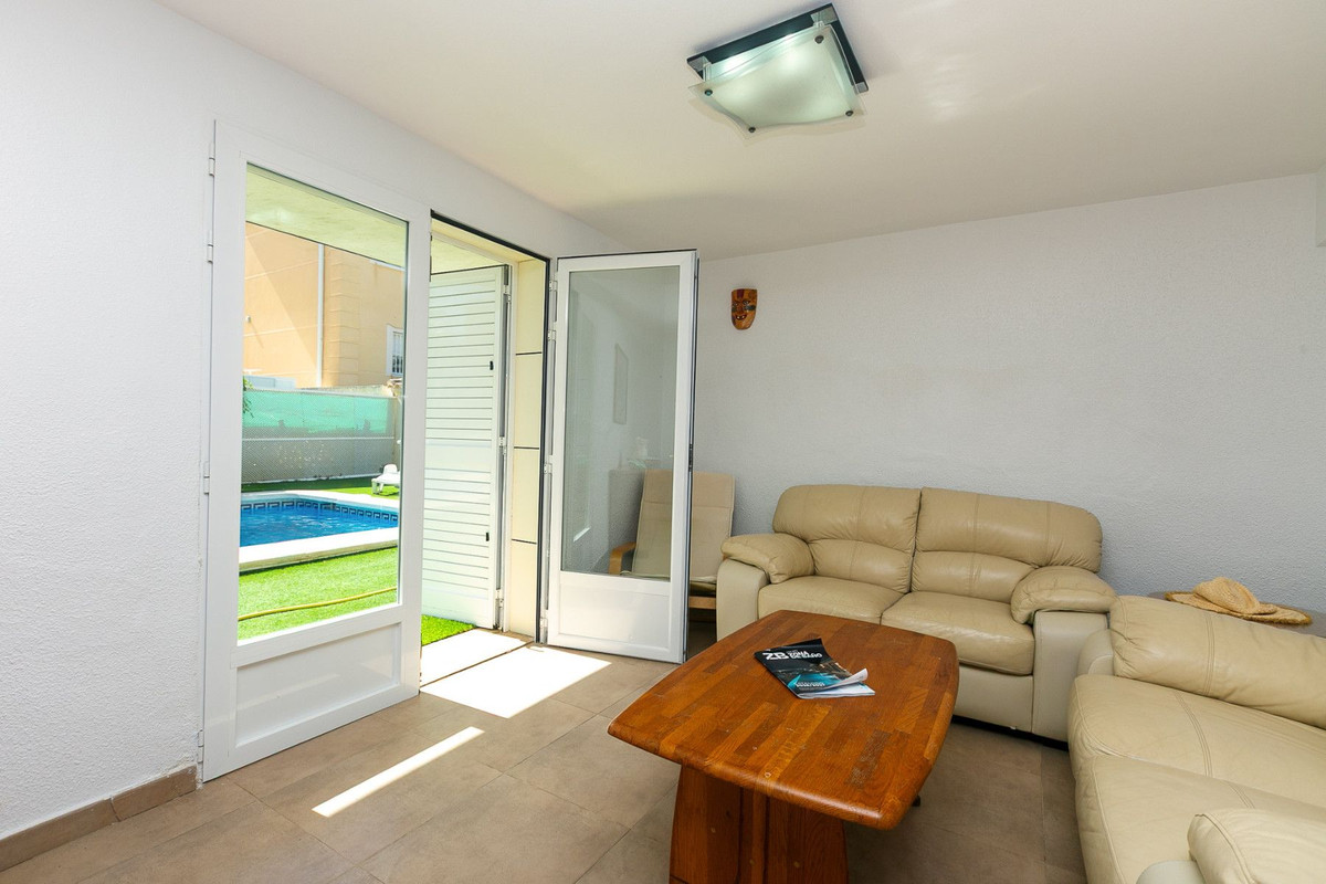 5 Bed Townhouse for sale in Orihuela Costa Costa Blanca, Alicante, Spain