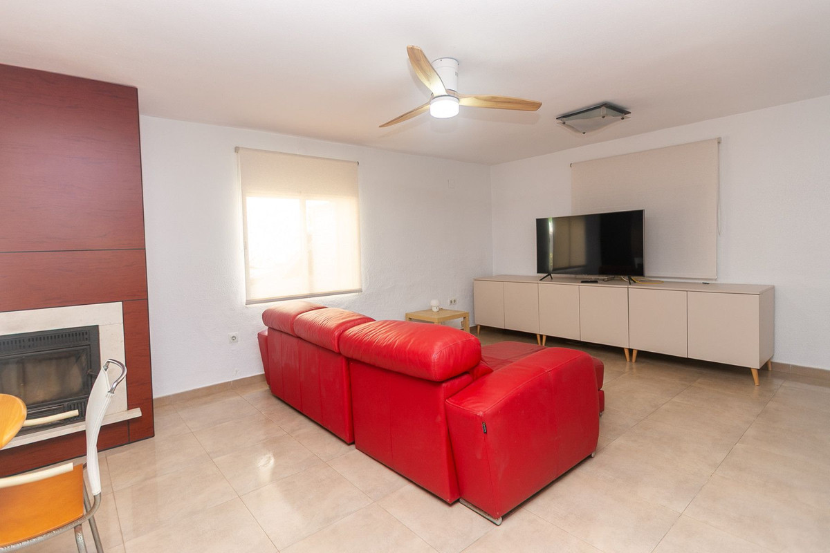 5 Bed Townhouse for sale in Orihuela Costa Costa Blanca, Alicante, Spain