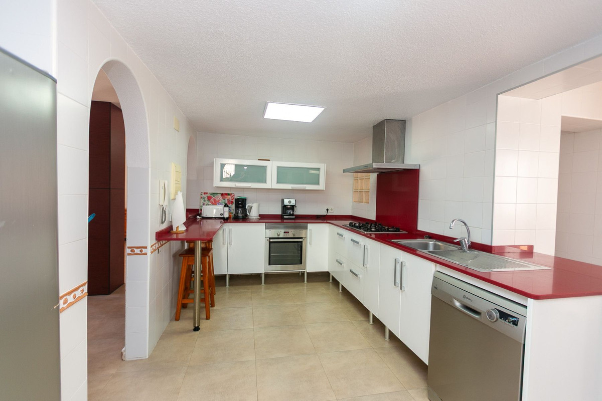 5 Bed Townhouse for sale in Orihuela Costa Costa Blanca, Alicante, Spain