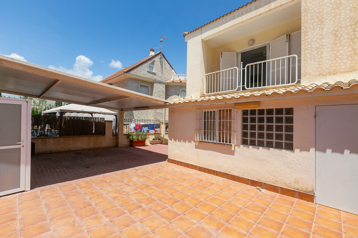 5 Bed Townhouse for sale in Orihuela Costa Costa Blanca, Alicante, Spain