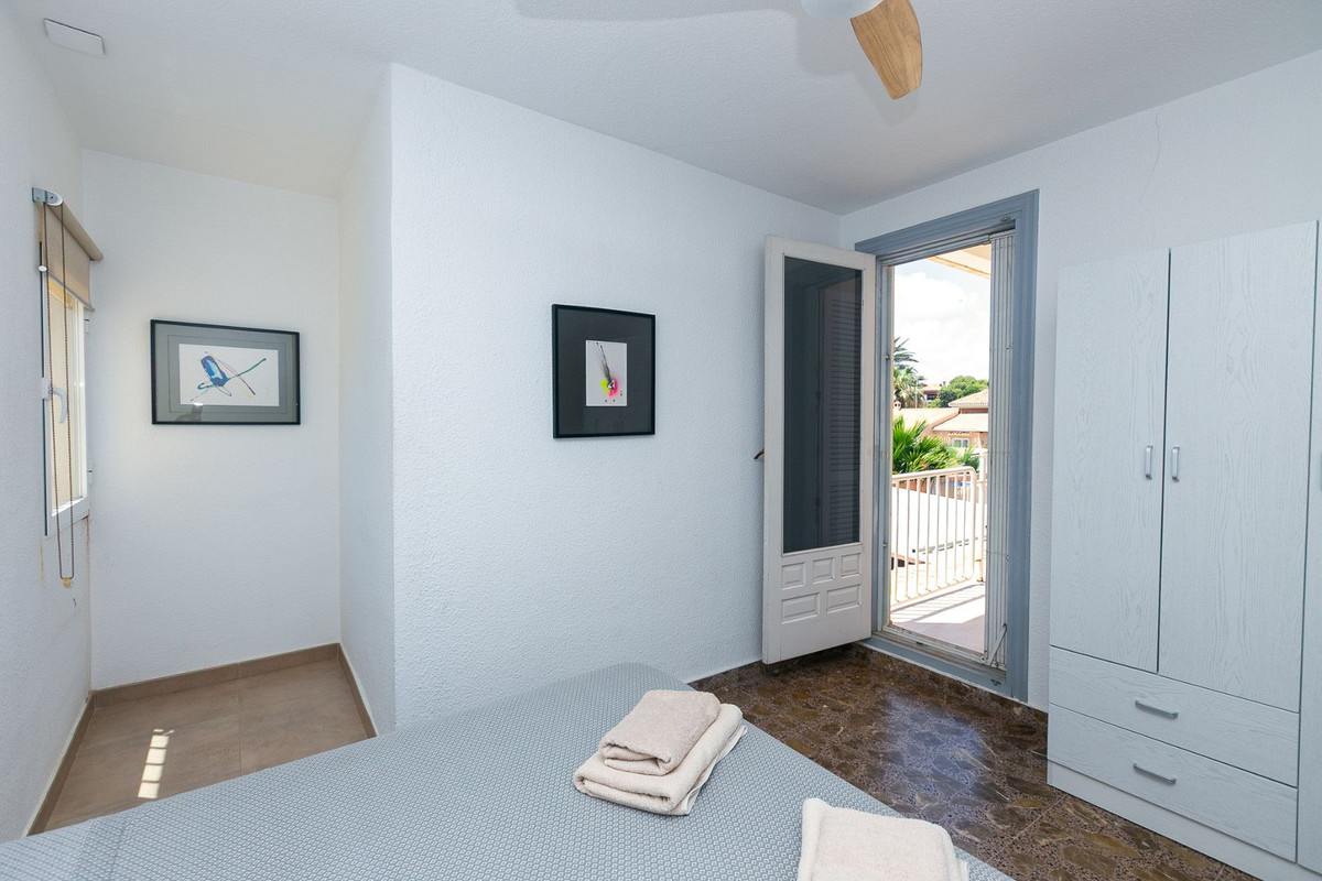 5 Bed Townhouse for sale in Orihuela Costa Costa Blanca, Alicante, Spain