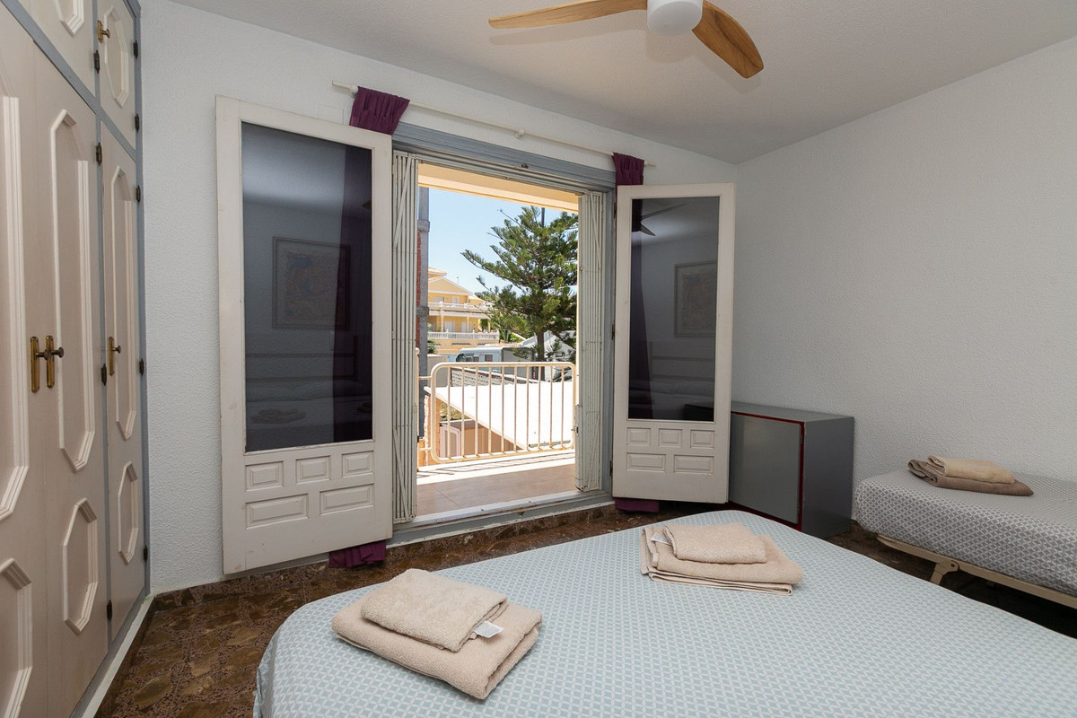 5 Bed Townhouse for sale in Orihuela Costa Costa Blanca, Alicante, Spain