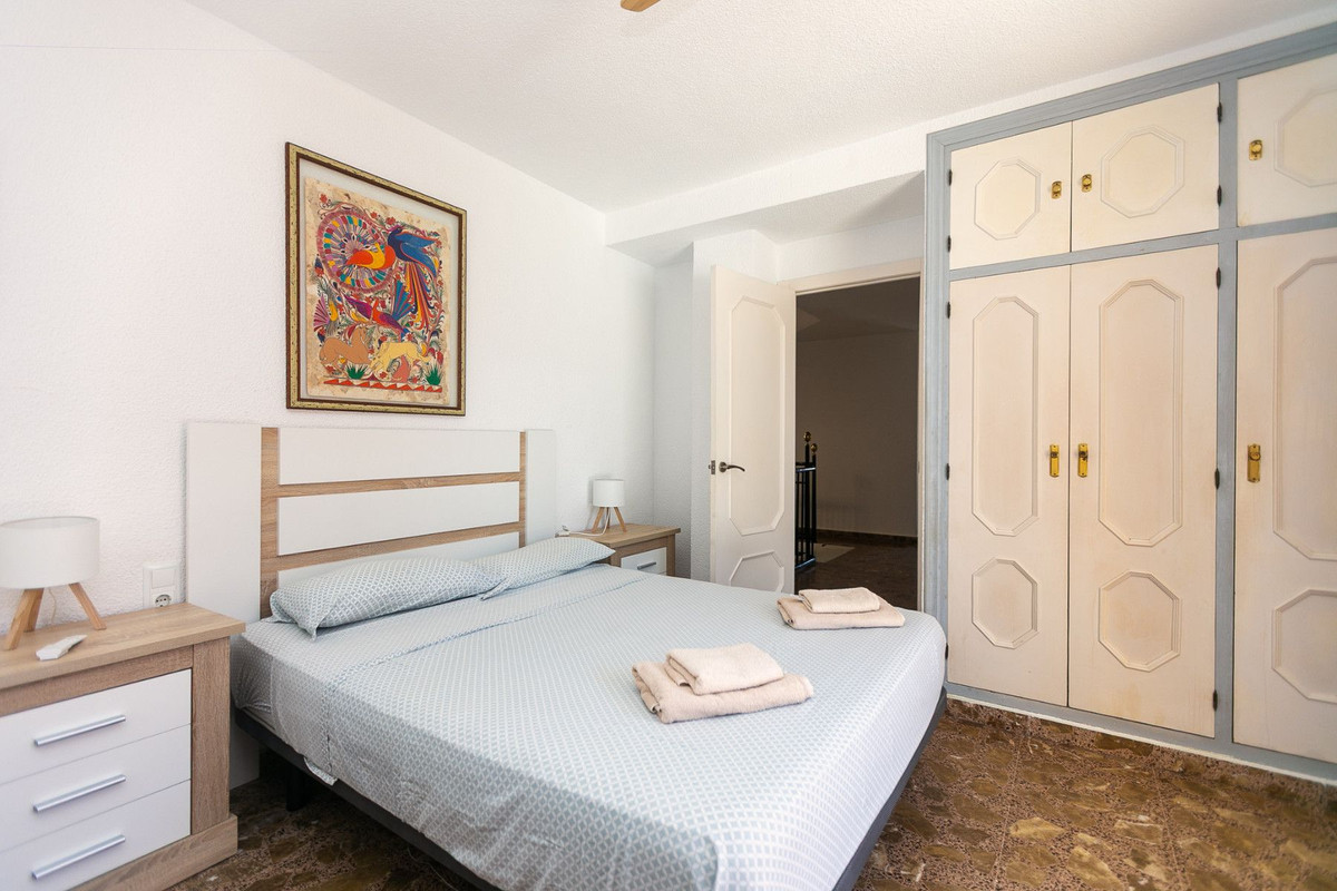 5 Bed Townhouse for sale in Orihuela Costa Costa Blanca, Alicante, Spain