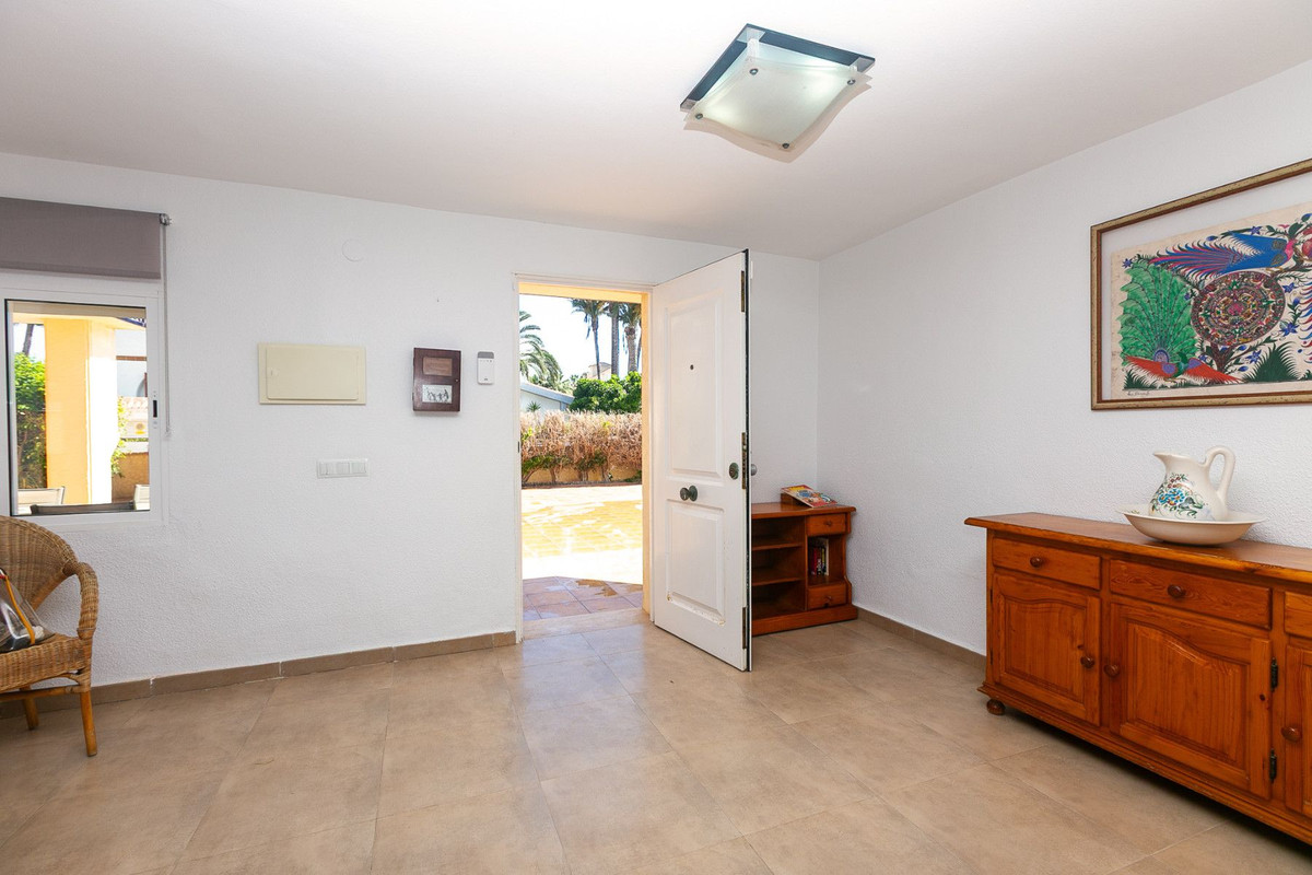 5 Bed Townhouse for sale in Orihuela Costa Costa Blanca, Alicante, Spain