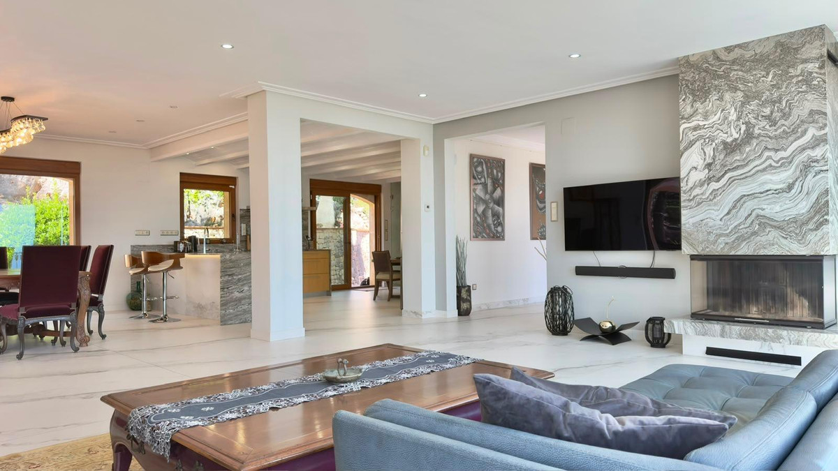 4 Bed Townhouse for sale in Denia Costa Blanca, Alicante, Spain