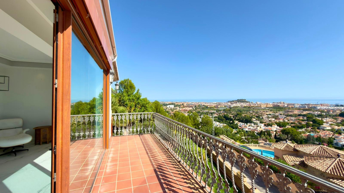 4 Bed Townhouse for sale in Denia Costa Blanca, Alicante, Spain