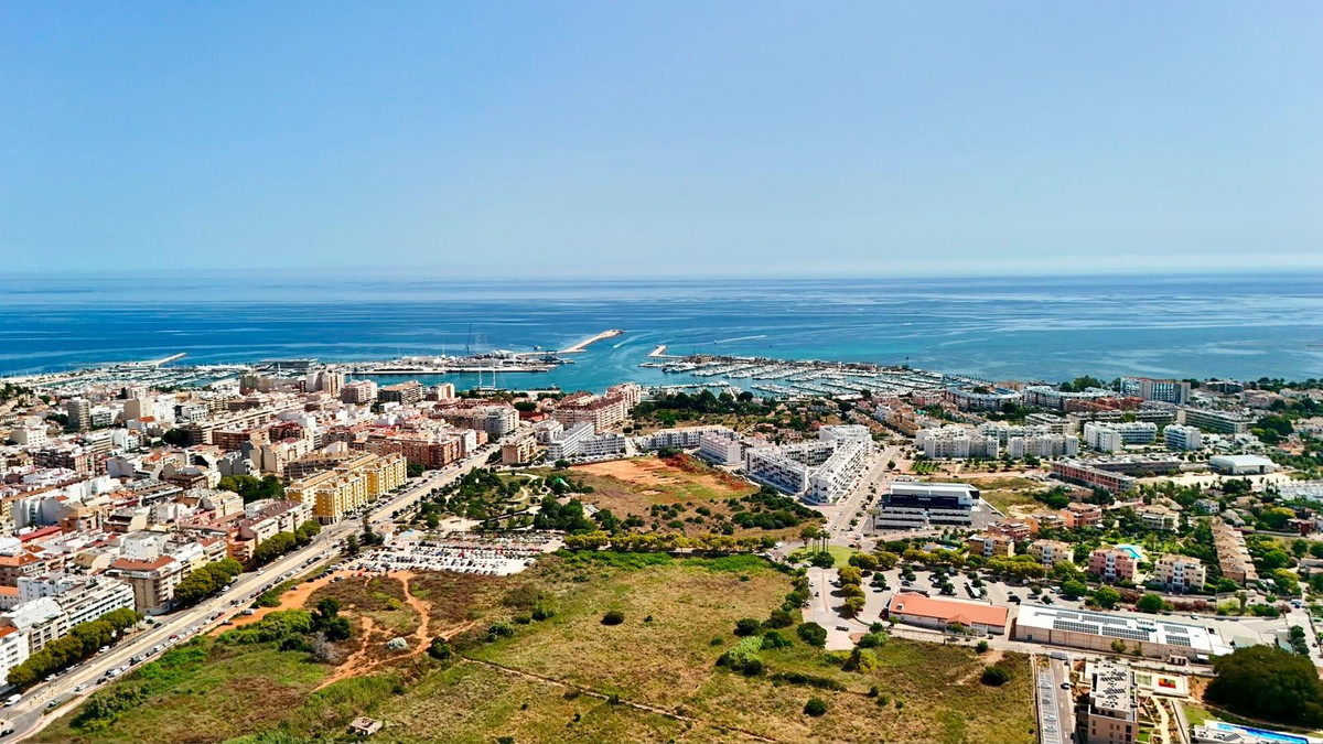 4 Bed Townhouse for sale in Denia Costa Blanca, Alicante, Spain